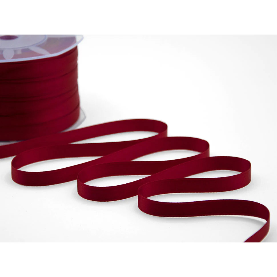 Double satin burgundy ribbonCasolaro Hotellerie SpA Casolaro Hotellerie Spa