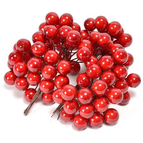 Set of 96 red berries