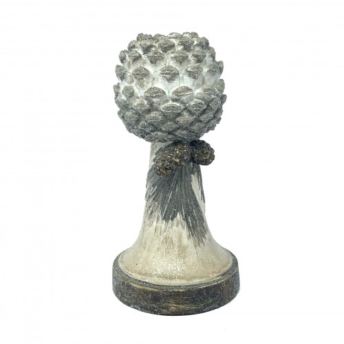 Candle holder with pine cone