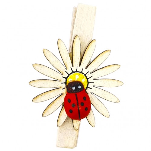 Set of 6 ladybugs on flower clips