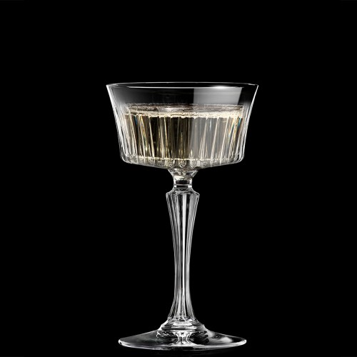 Timeless champagne glass